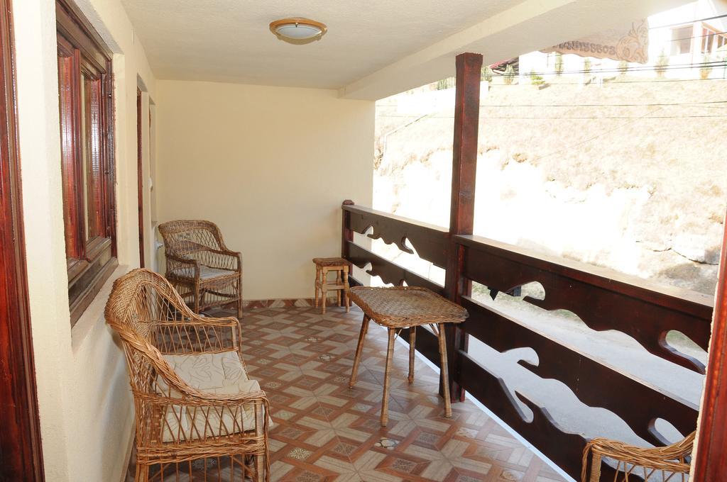 Casa Andu Hotel Dîmbovicioara Kültér fotó